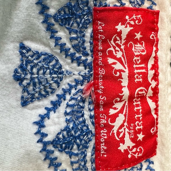 Bella Carra  Tie Dye V neck Shirt sz Large - Picture 8 of 8